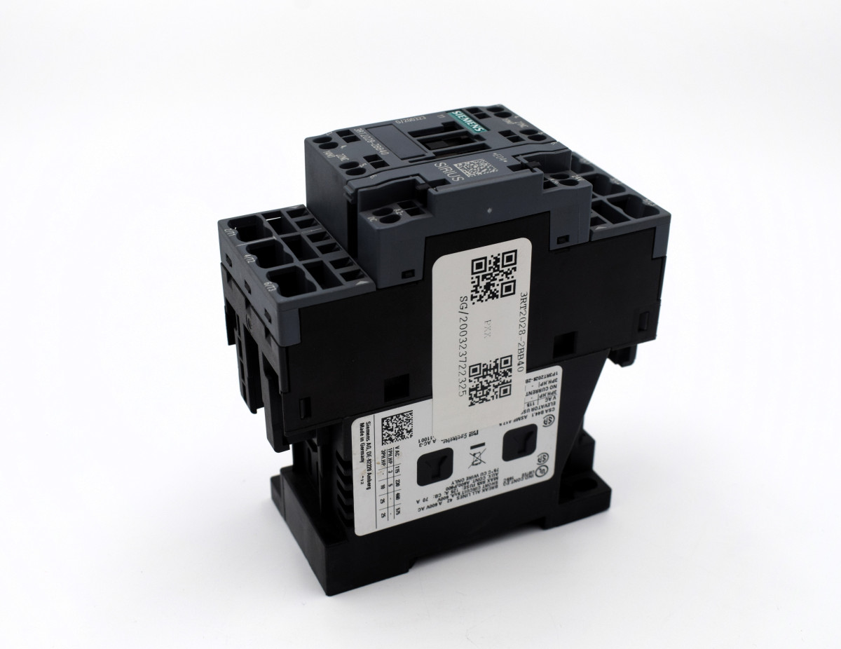 3RT2028-2BB40 Used