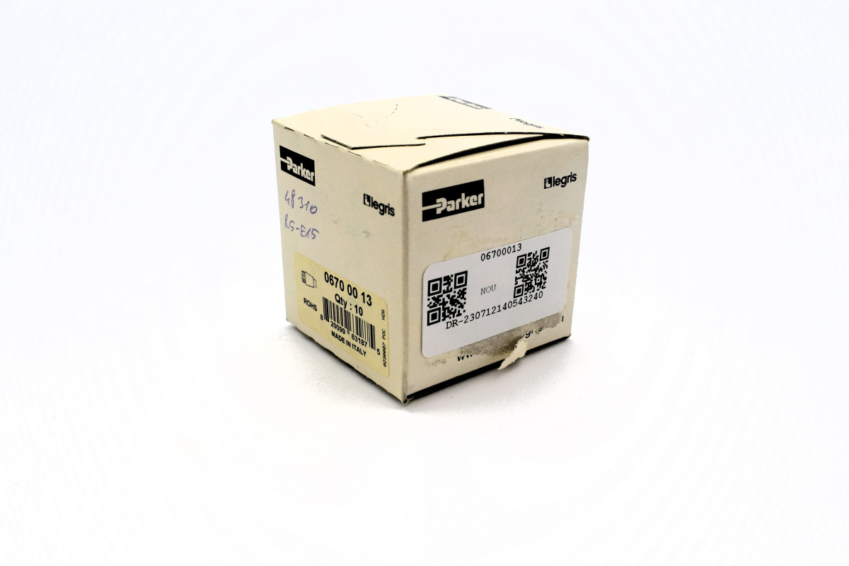 06700013 New in sealed package