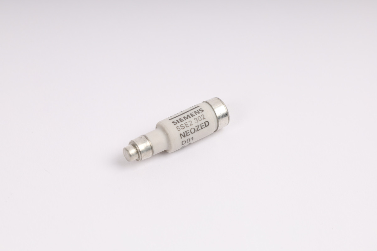 5SE2302 Neu in versiegelter Verpackung