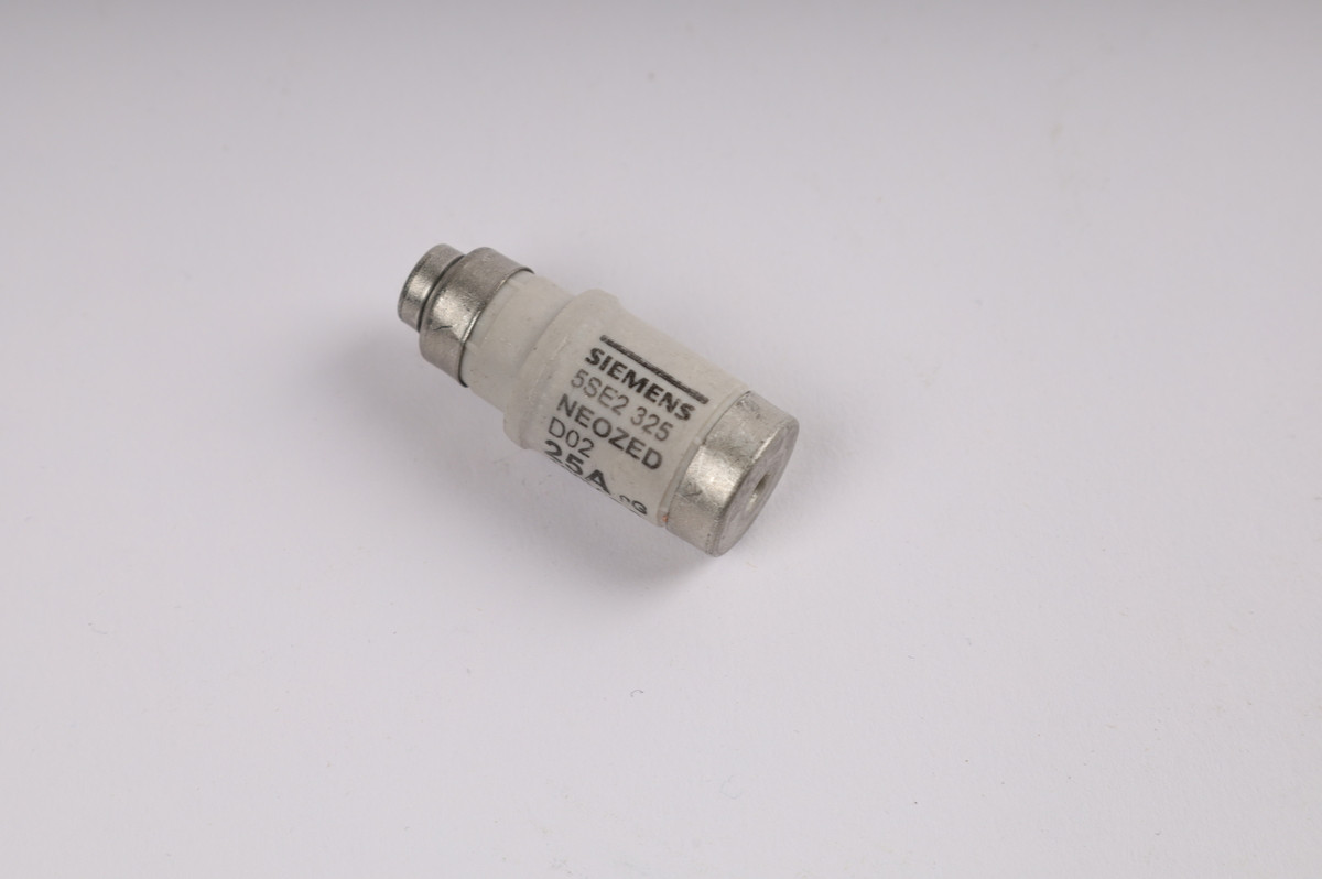 5SE2325 Neu in versiegelter Verpackung