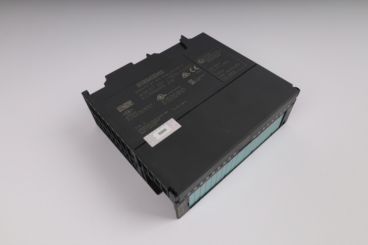 6ES7331-7TB10-0AB0 Nei ouni Këscht