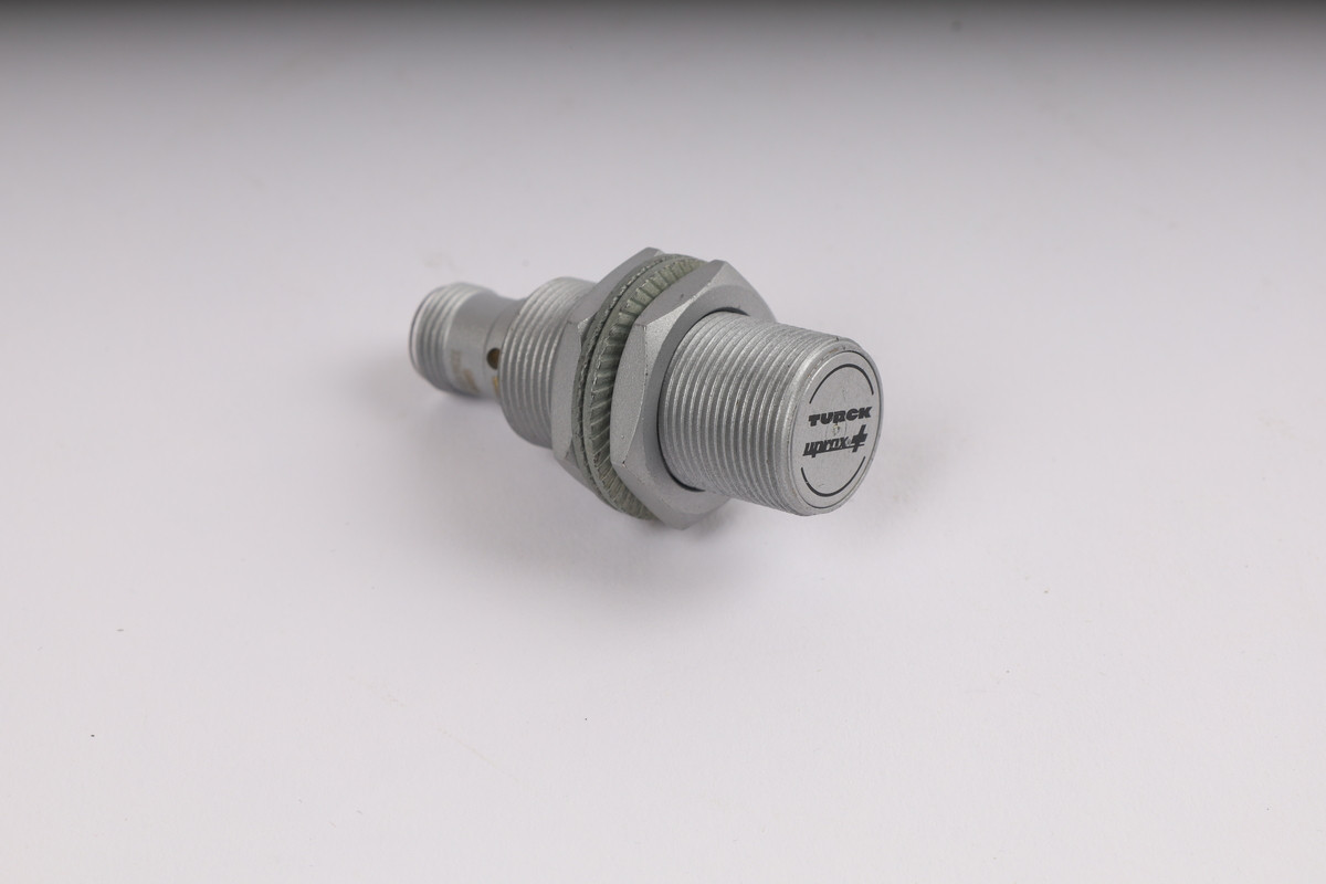 BI5U-MT18-AP6X-H1141 1635240 Used