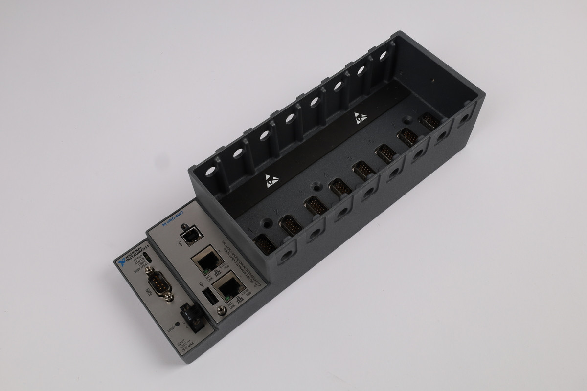 cRIO-9067 155824C-01L New without box