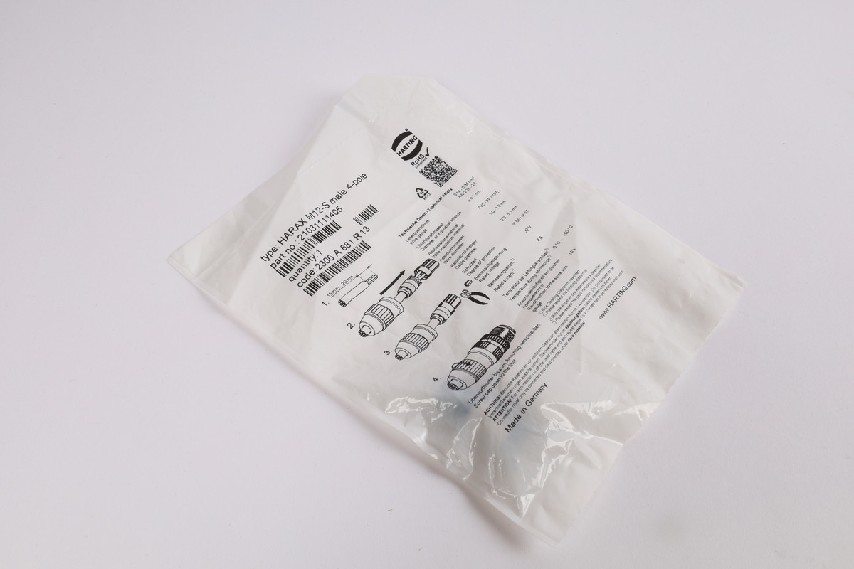 21031111405 New in sealed package