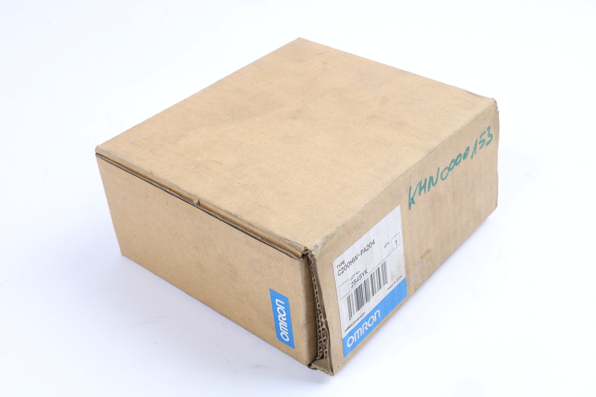 C200HW-PA204 New in an open package