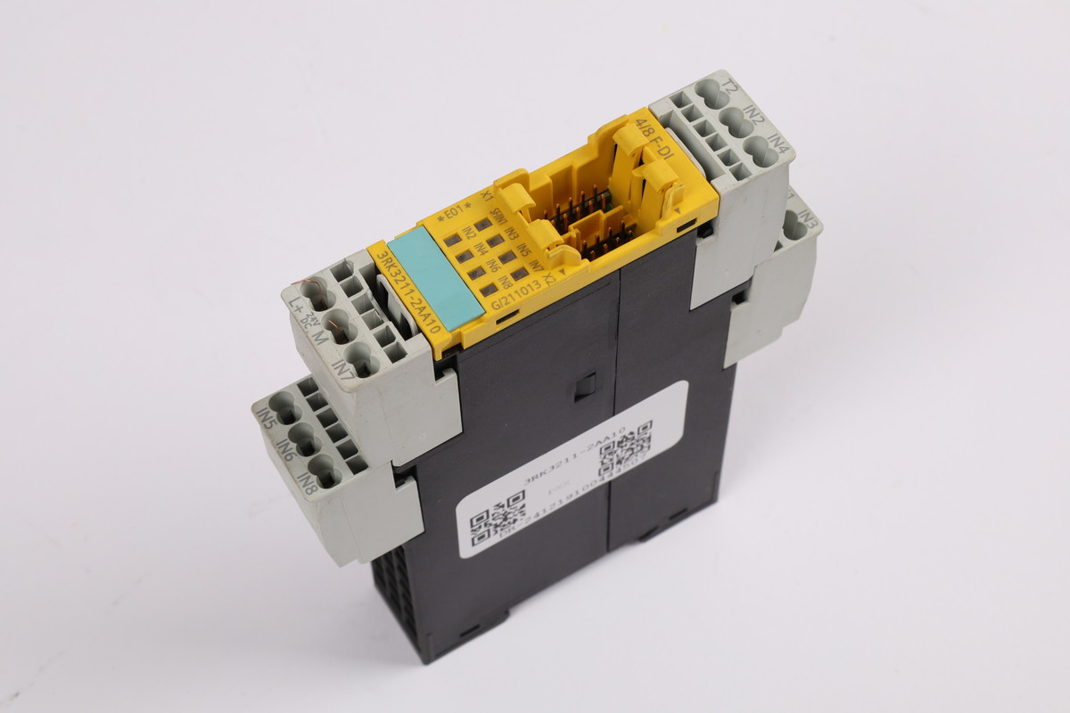 3RK3211-2AA10 Benotzt