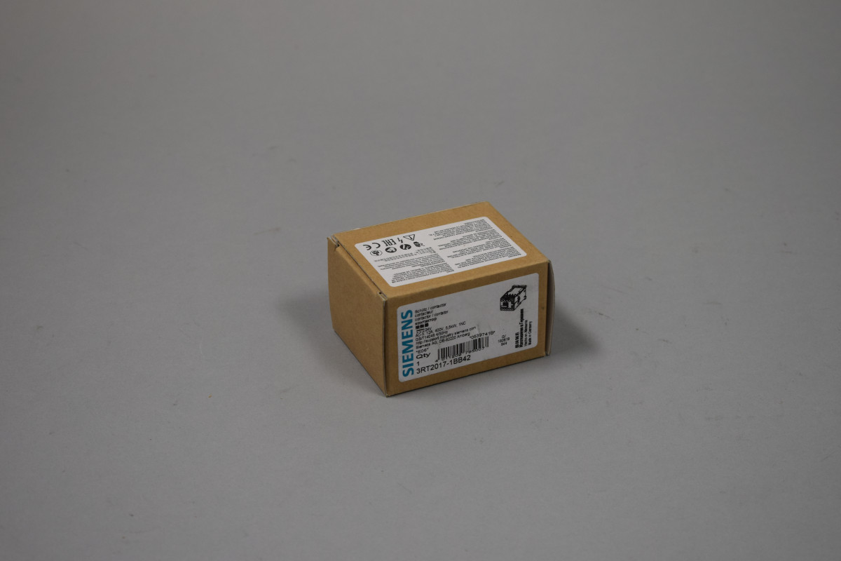 3RT2017-1BB42 New in sealed package