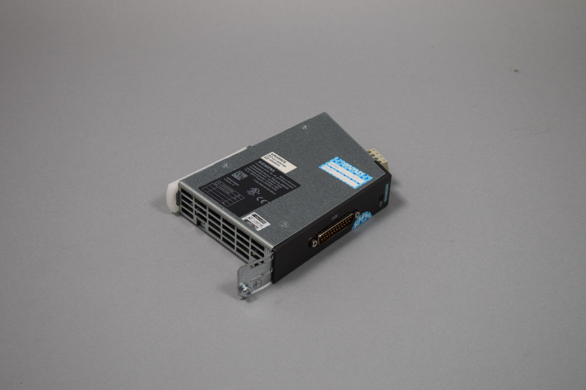 6SL3055-0AA00-5BA3 Odnowiony