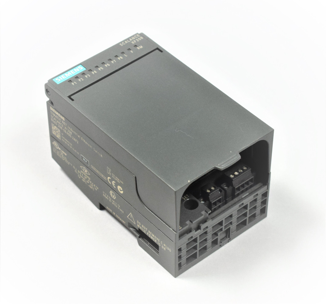6GK5208-0BA00-2AF2 korišteno