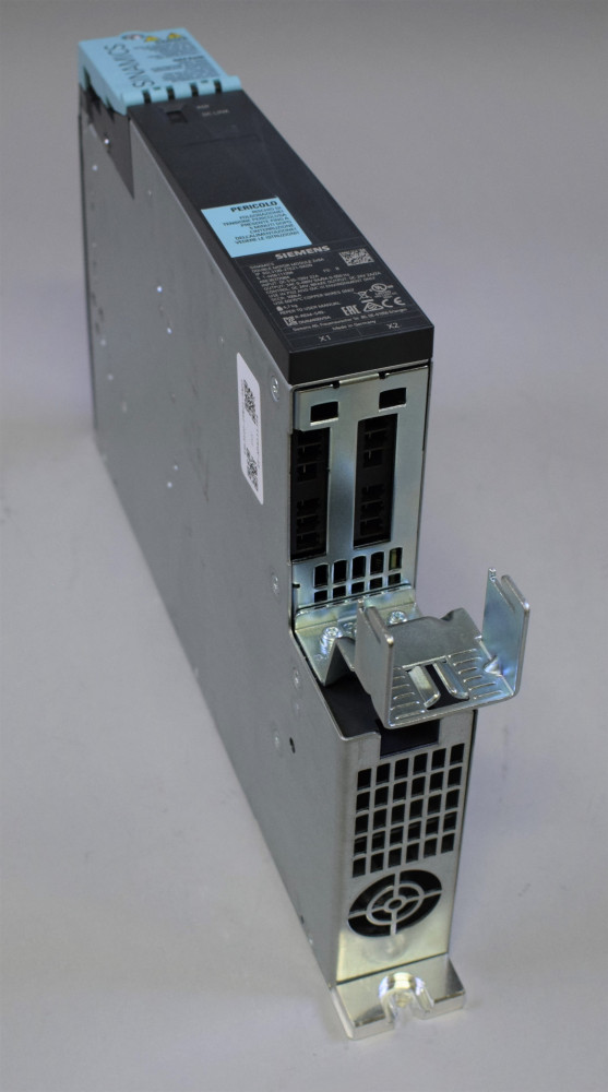 6SL3120-2TE21-0AD0 Benotzt