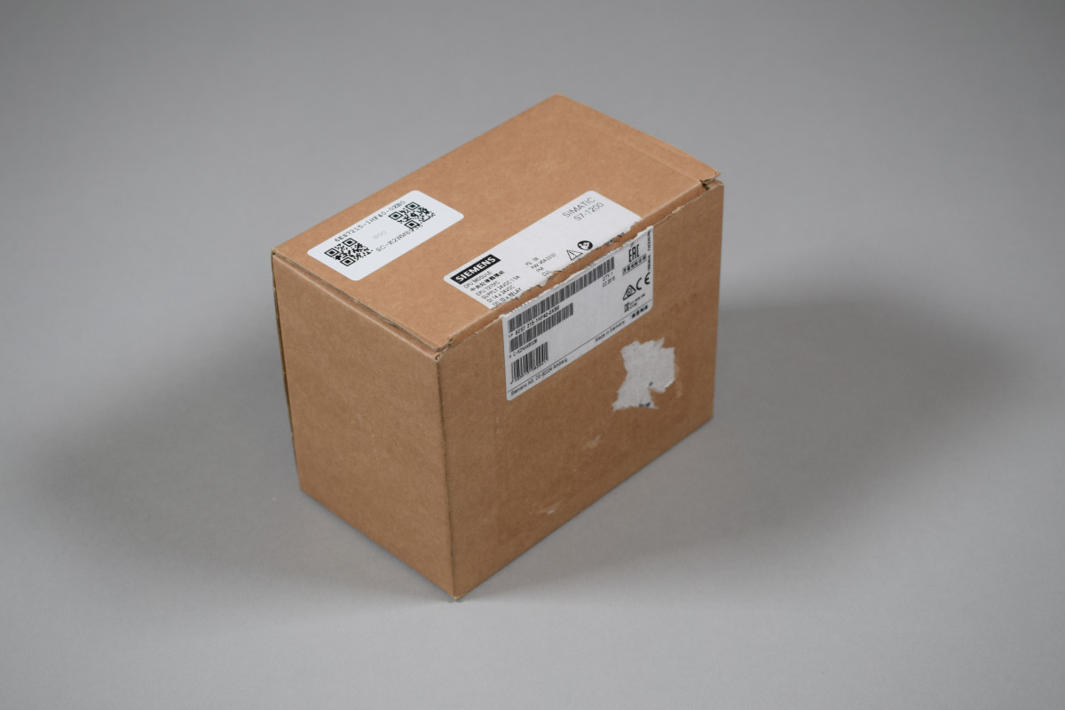 6ES7215-1HF40-0XB0 New in an open package