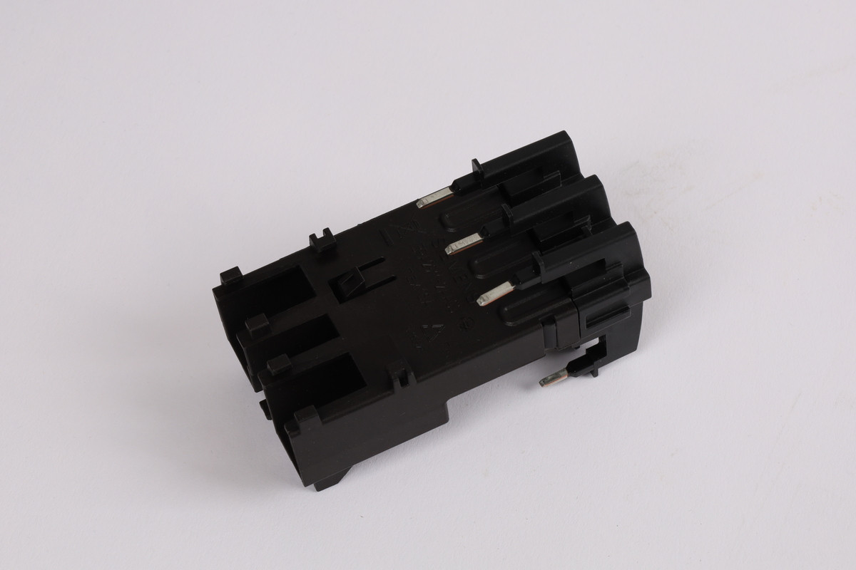 3RA2911-2AA00 New without box