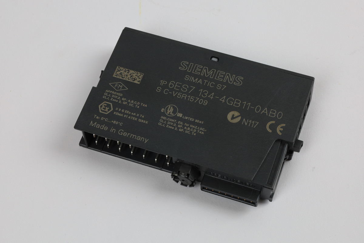 6ES7134-4GB11-0AB0 Renovéiert