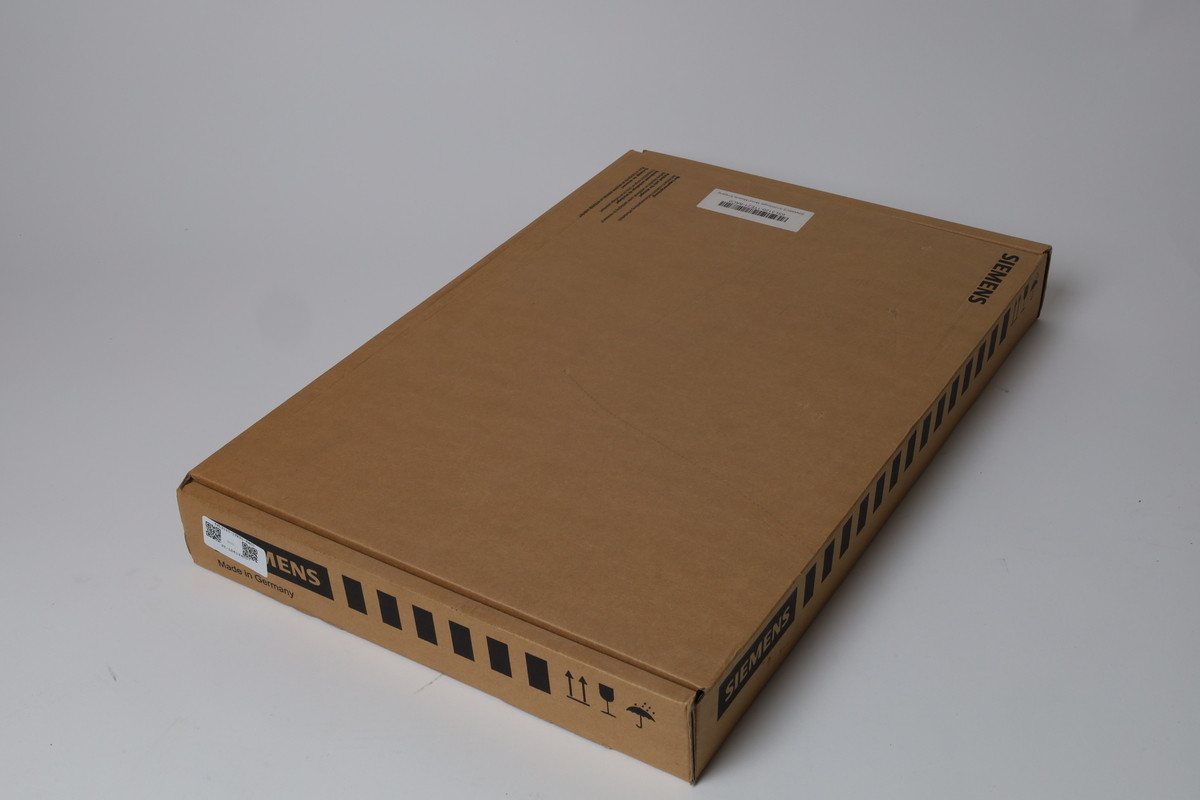 6SL3120-1TE21-8AC0 New in an open package