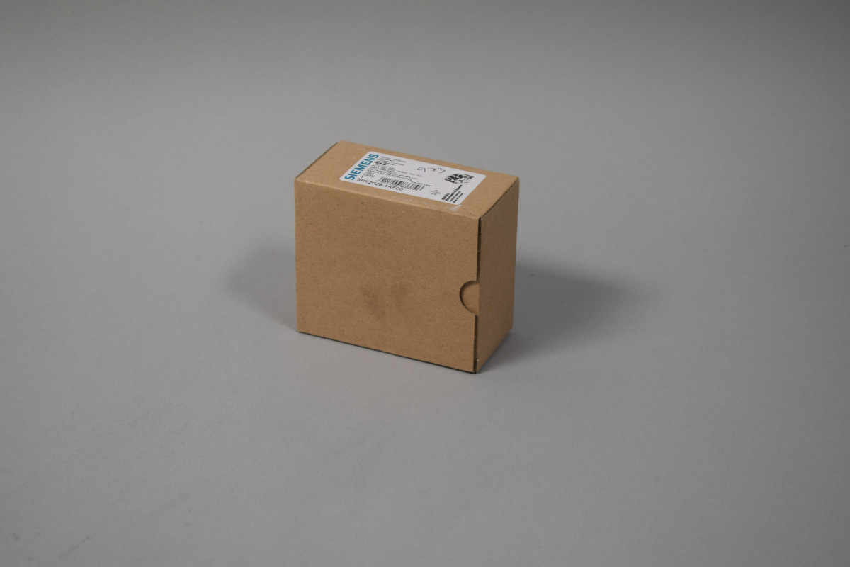 3RT2028-1AF00 New in sealed package