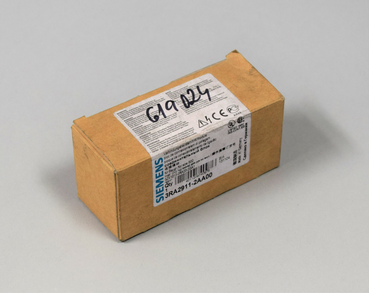 3RA2911-2AA00 New in sealed package