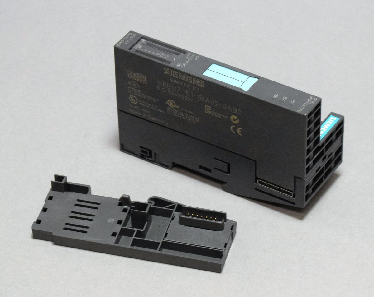 6ES7151-1BA02-0AB0 Obnovljen