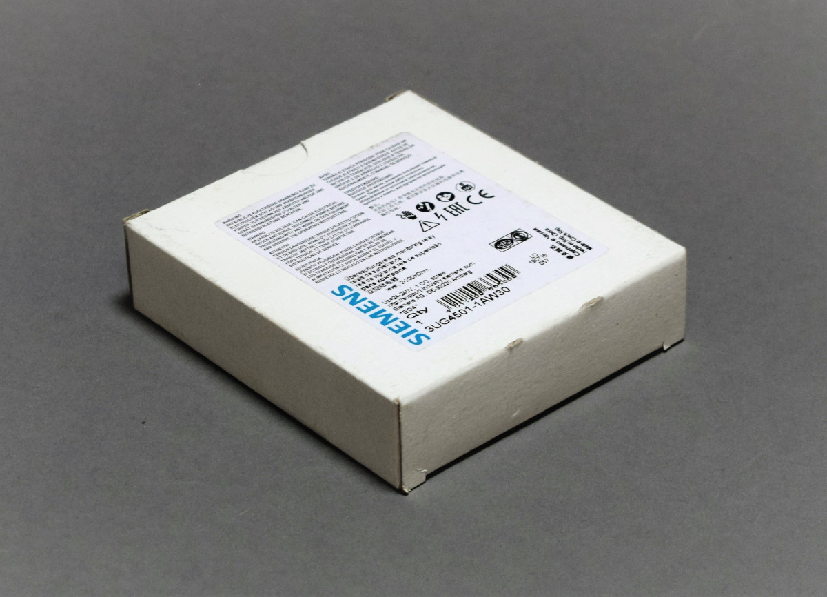 3UG4501-1AW30 New in sealed package