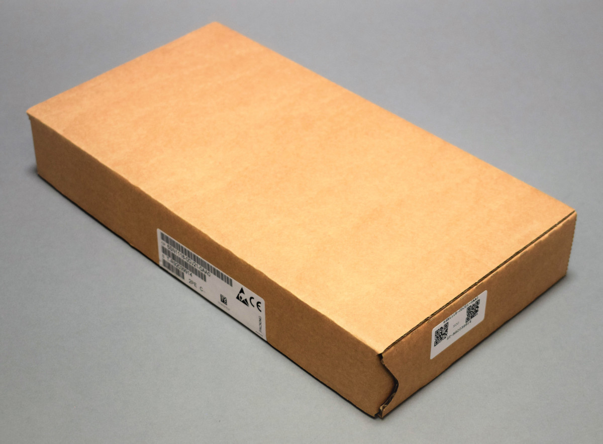 6SN1118-0DJ21-0AA0 New in an open package