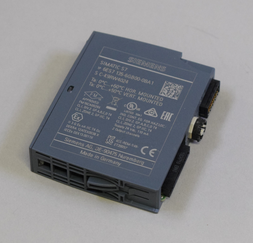 6ES7135-6GB00-0BA1 Novo bez kutije