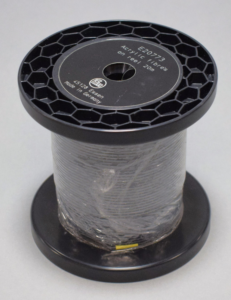 ACRYLIC FIBRES ON REEL 20 M E20773 New without box