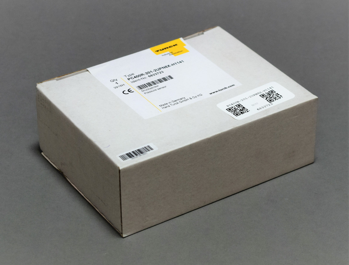 PC400R-201-2UPN8X-H1141 6833723 New in sealed package