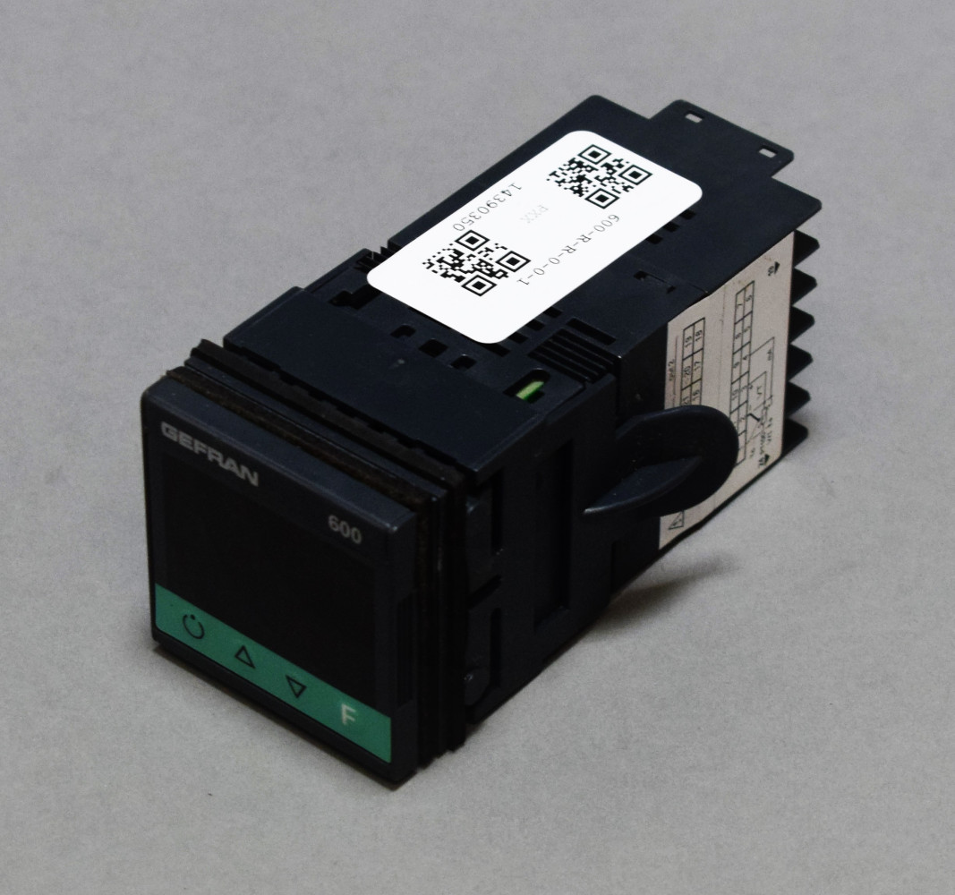 600-R-R-0-0-1 F000052 Used