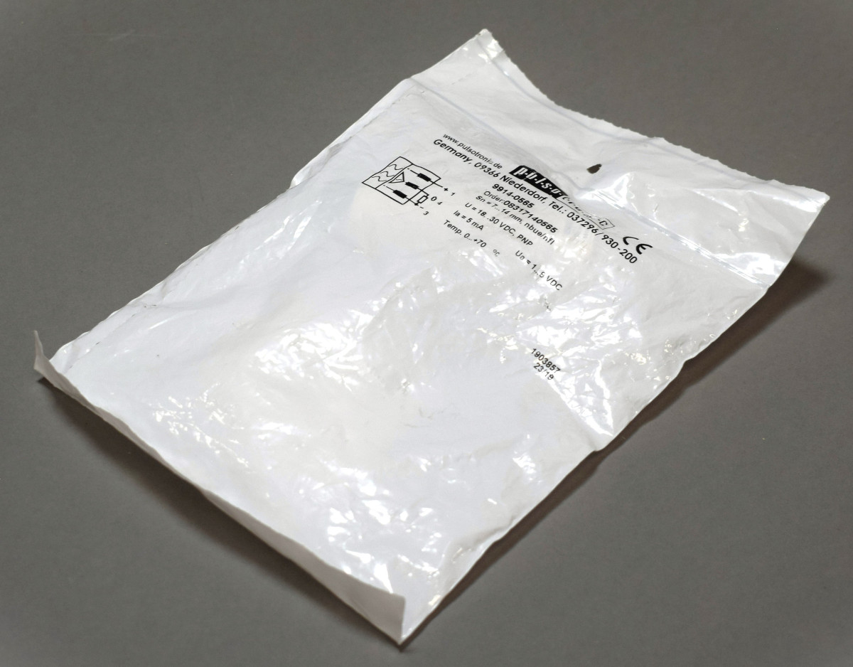 KJ14-M30MN100-ANU-V2 08317140565 New in sealed package
