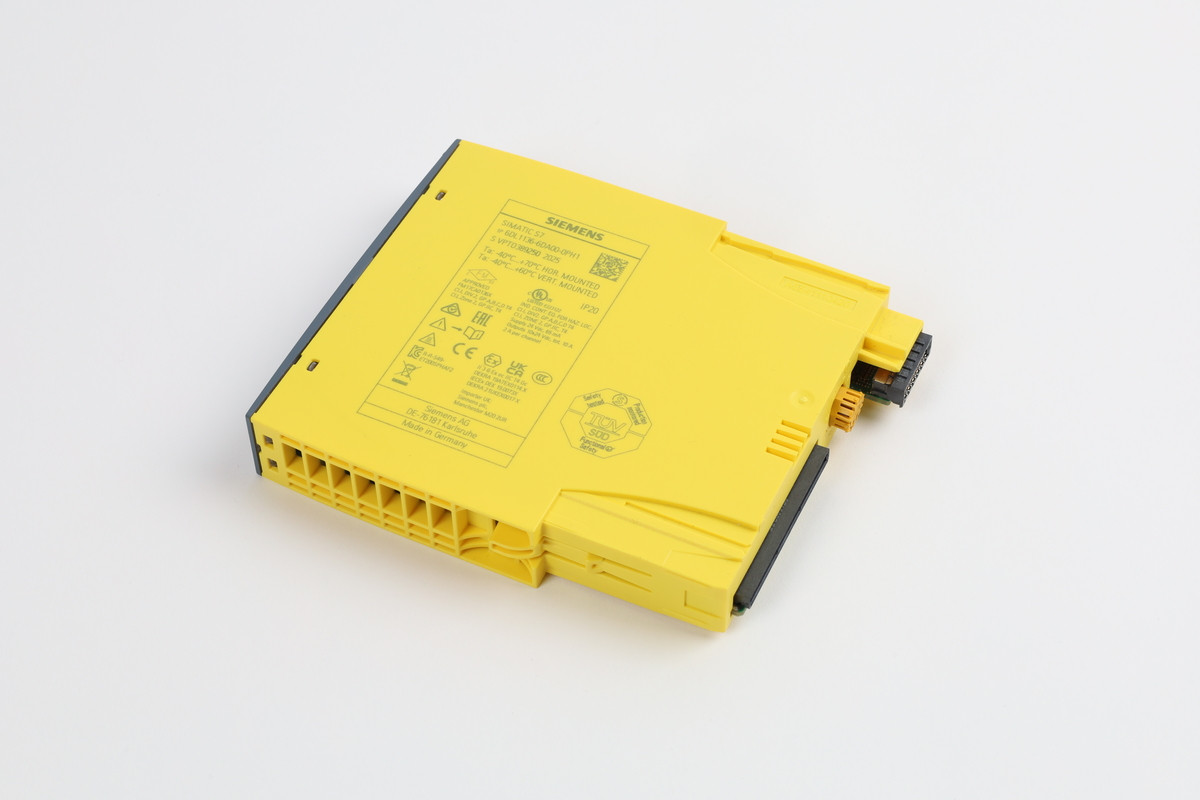 6DL1136-6DA00-0PH1 New without box