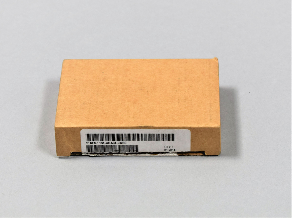 6ES7138-4DA04-0AB0 New in an open package