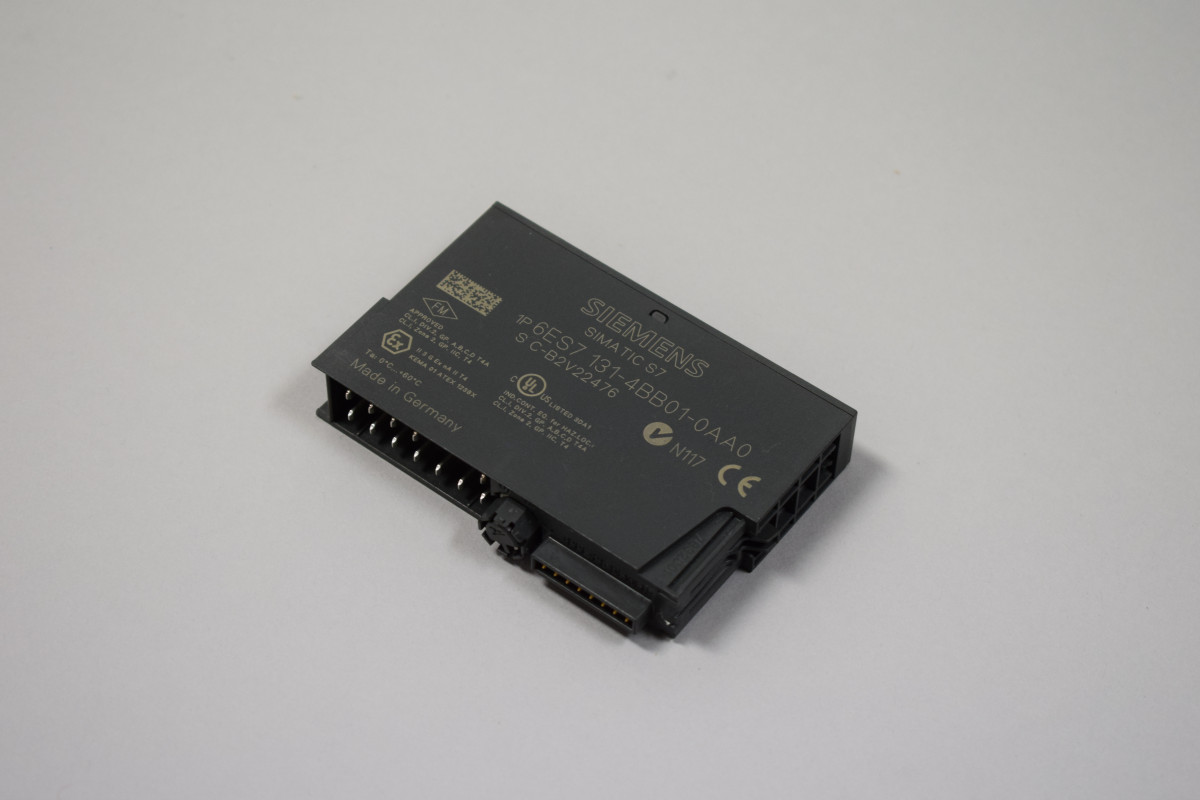 6ES7131-4BB01-0AA0 New without box