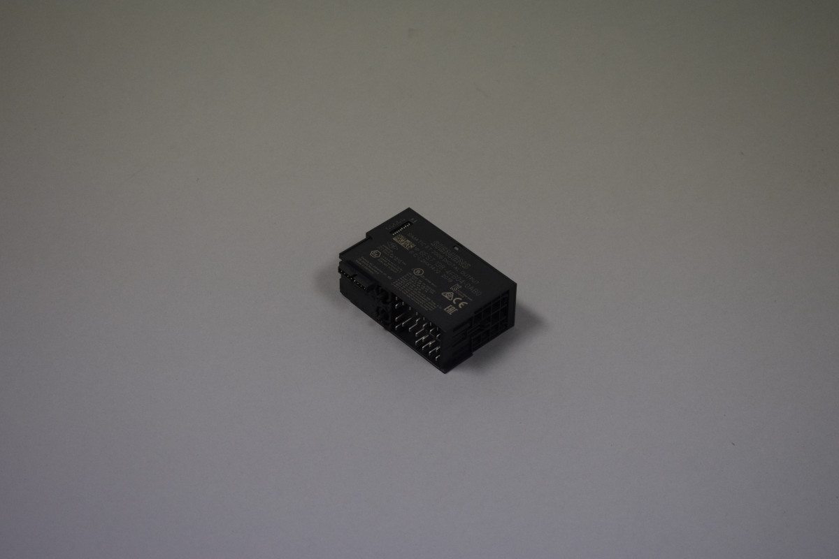 6ES7138-4FB04-0AB0 nuevo sin caja