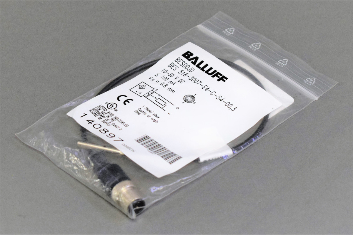 BES 516-3007-E4-C-S4-00,3 BES00J0 New in sealed package