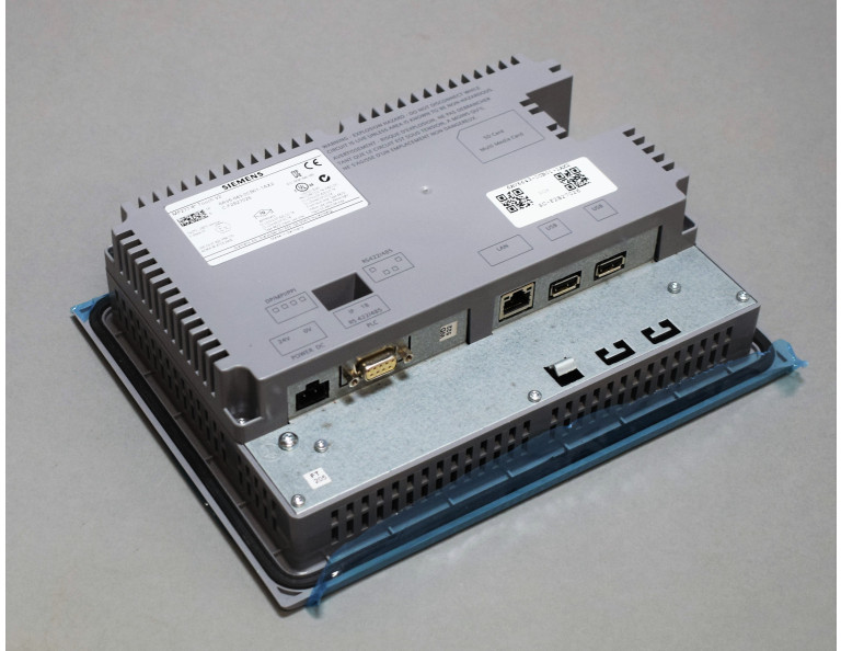 6AV6643-0CB01-1AX2 Ny uten boks