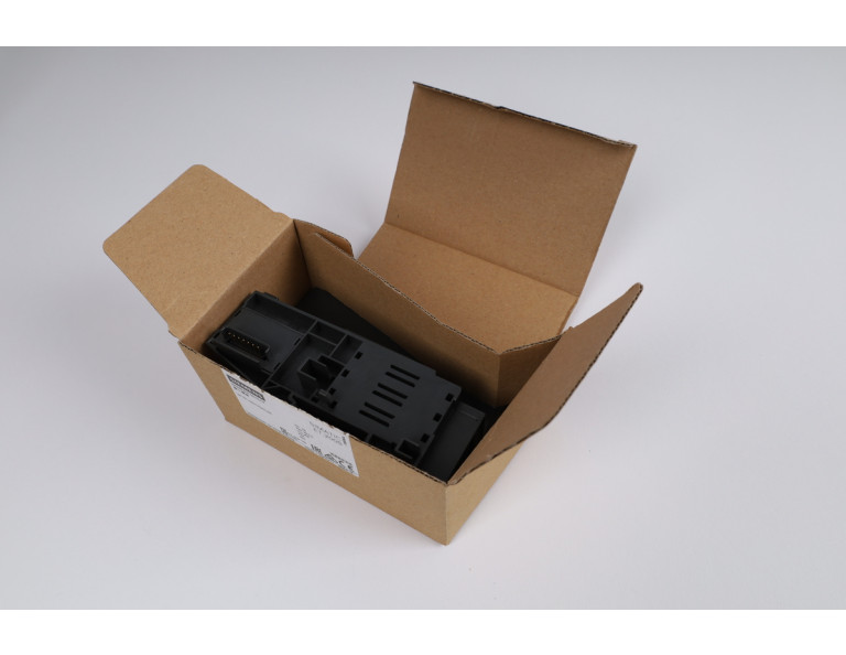 6ES7151-1BA02-0AB0 Nei an engem oppene Pak