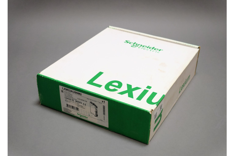 LXM32AU90M2 New in sealed package
