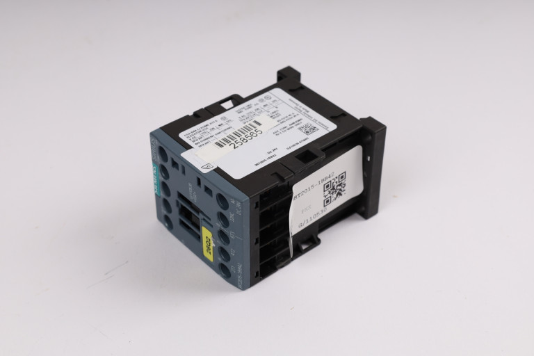 3RT2015-1BB42 Used