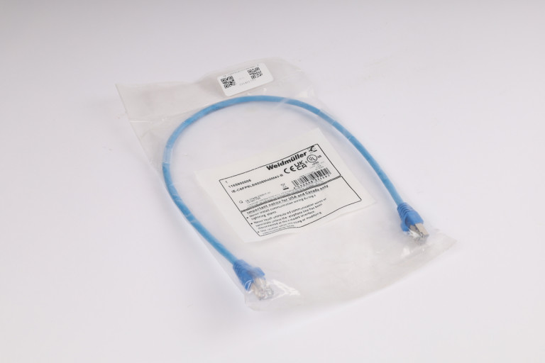 IE-C6FP8LB0005M40M40-B 1165900005 New in sealed package
