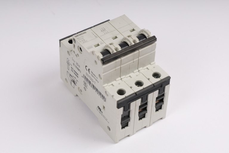 5SY7332-7 Used