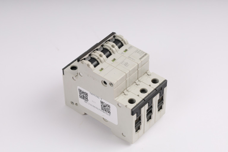 5SY7332-7 Used