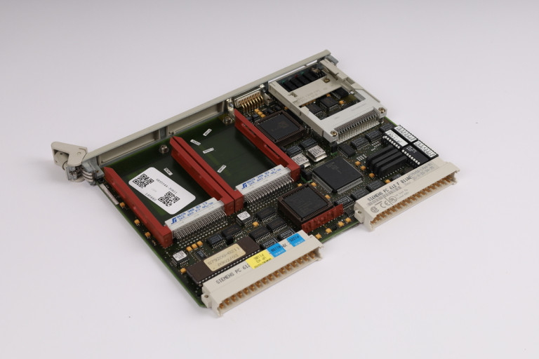 6ES5544-3UA11 Oppusset
