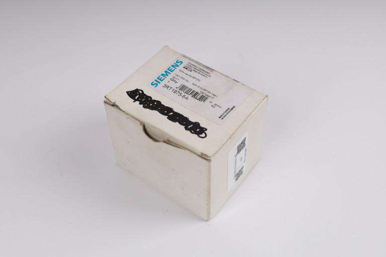 3RT1975-6A Nei an engem oppene Pak