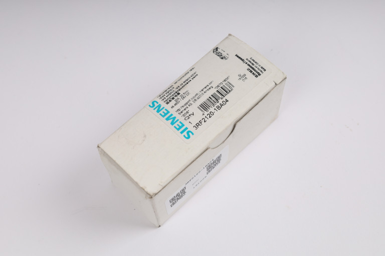 3RF2120-1BA04 New in sealed package