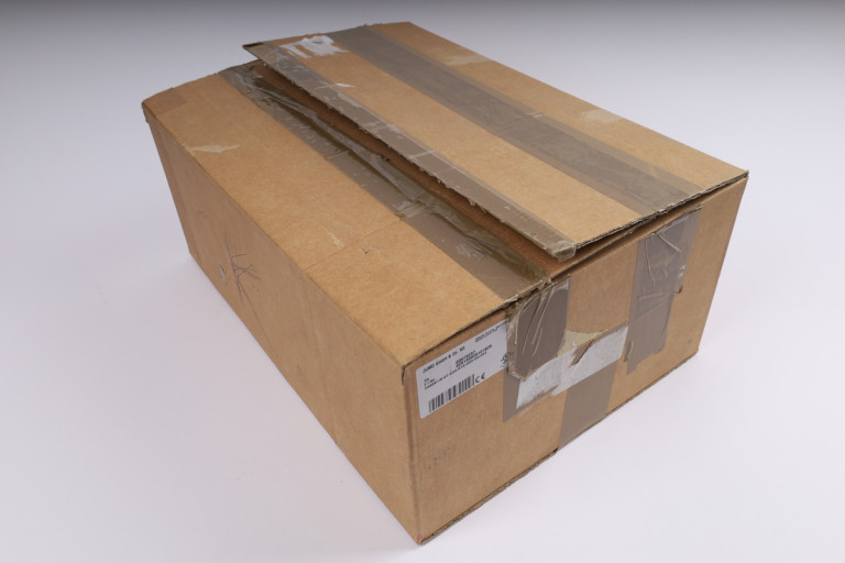 709061/8-01-032-010-400-00/252 New in an open package