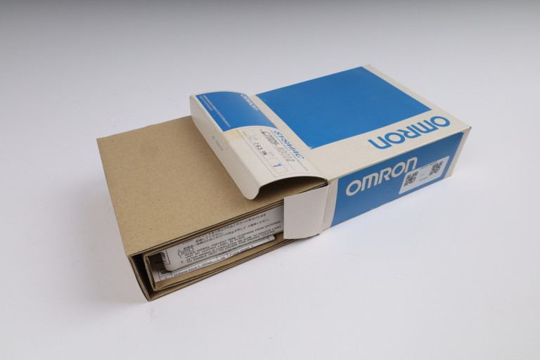 C200H-AD002 New in an open package