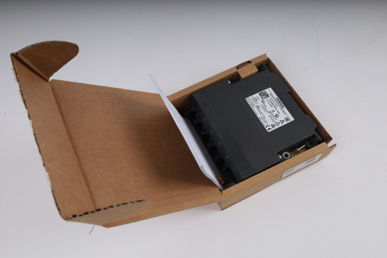 6GK5005-0BA10-1AA3 Nei an engem oppene Pak