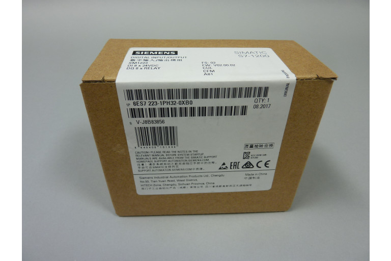 6ES7223-1PH32-0XB0 New in sealed package