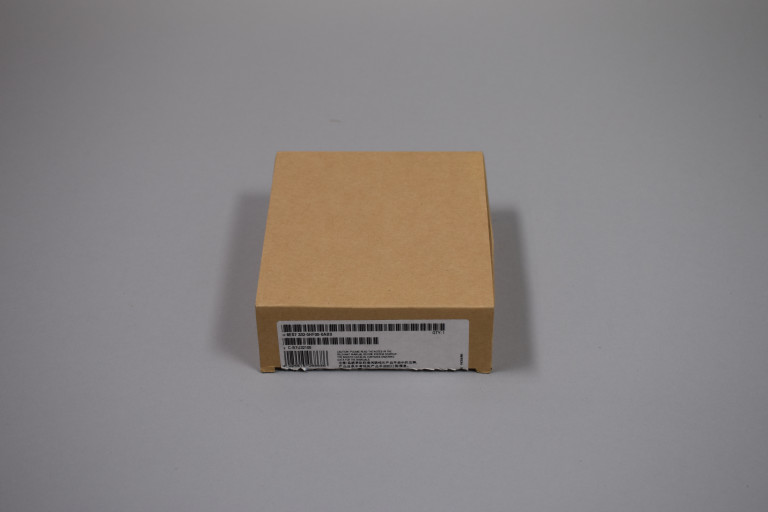 6ES7332-5HF00-0AB0 New in an open package