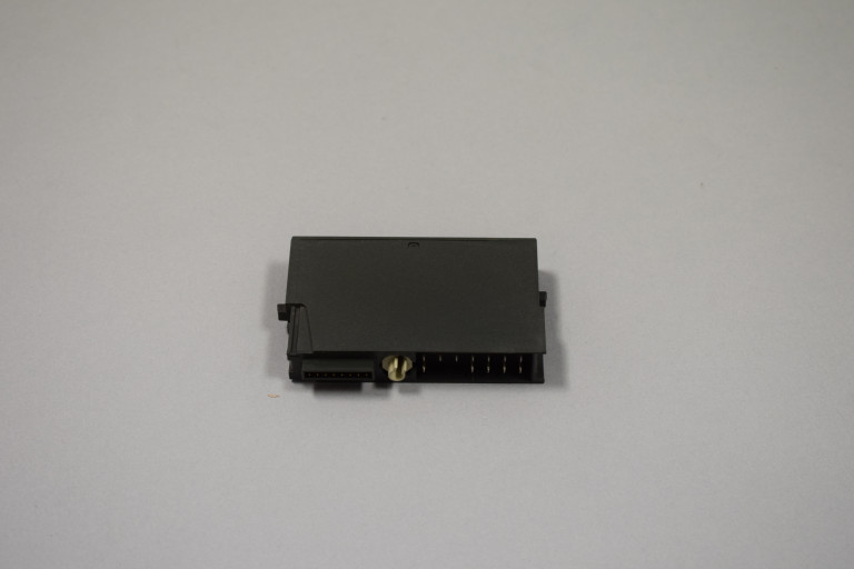 6ES7134-4FB01-0AB0 Used