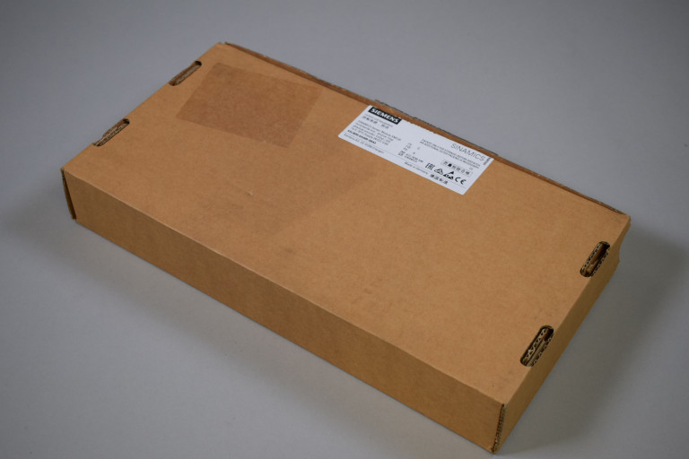 6SL3055-0AA00-5BA3 New in an open package